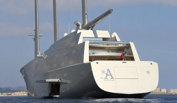 Siêu du thuyền tỷ phú Nga bị thu giữ do nợ tiền đóng tàu