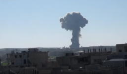 Video: Chiến đấu cơ Syria ném bom phá hủy đoàn xe phiến quân