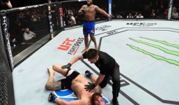 'Quái thú đen' tung liên hoàn đấm hạ gục bạn trai 'Nữ hoàng UFC'