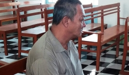 Ghen tuông, cụ ông U70 đánh người tình hỏng mắt