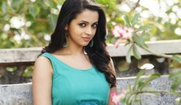 Uẩn khúc vụ minh tinh Ấn Độ bị 7 gã côn đồ cưỡng hiếp trên xe hơi