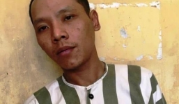 Ngồi chơi trên vỉa hè bị ngáo đá đâm tử vong