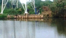 Kéo lưới bắt cá, phát hiện xác chết mất một phần thi thể 