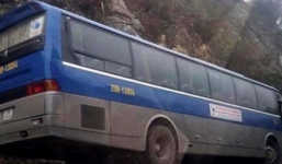 Va chạm với ô tô ngược chiều, người phụ nữ tử vong