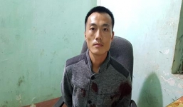 Người đàn ông Trung Quốc đâm liên tiếp nữ nhân viên quán cà phê Lào Cai