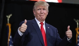 Trump 'khoe' nợ công giảm 12 tỷ sau 1 tháng làm Tổng thống