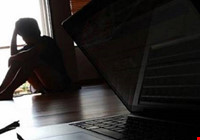 Sau khi quan hệ, dọa tung ảnh nóng người tình lên mạng để tống tiền