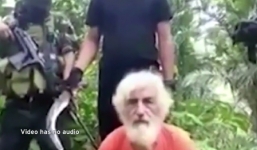 Video: Phiến quân Hồi giáo chặt đầu con tin người Đức