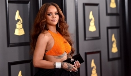 Rihanna nhận giải thưởng nhân đạo của Đại học Harvard
