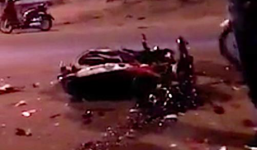 2 xe máy tông nhau, 3 người thương vong