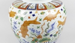 Bình cổ từng nghi là giả bất ngờ được bán giá triệu đô