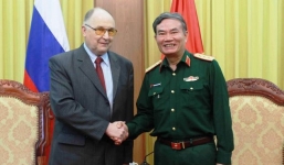 Tổng thống Putin tặng huân chương cho Thượng tướng Việt Nam