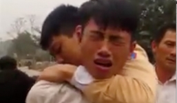 Trộm xe máy bị công an bắt, thanh niên khóc lóc xin tha