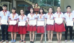 Nữ sinh bị cưa chân đoạt huy chương bạc Olympic địa lý