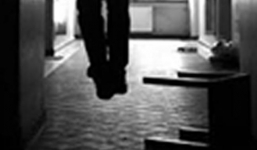 Giáo viên treo cổ tự tử tại nhà riêng