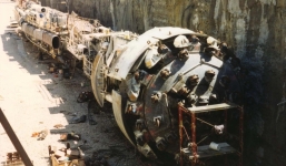 Robot đào đường hầm 'khủng' được sử dụng cho tuyến metro TP. HCM