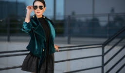 Ngắm vẻ đẹp không tuổi của Hoa hậu Sương Đặng ở tuổi 45