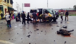 TNGT nghiêm trọng: Xe đón dâu đâm trực diện xe tải, 3 người tử vong