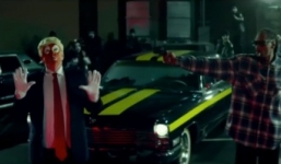Trump dọa bỏ tù rapper làm video chĩa súng vào ông