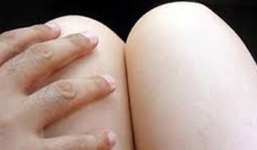 Tạm giữ nhân viên khách sạn dâm ô nữ tạp vụ 14 tuổi