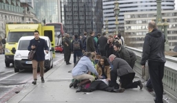 Khủng bố ở Anh: Hàng trăm khách hoảng loạn trên đu quay