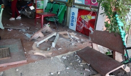 Ôtô trèo vỉa hè, tông vào quán cà phê khiến 3 người bị thương