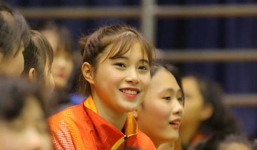 Nhan sắc xinh đẹp của hot girl bóng chuyền 15 tuổi cao 1m74