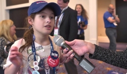 Video: Cô bé 11 tuổi hùng hồn tuyên bố lý do ủng hộ Trump