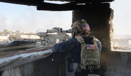 Điều đặc biệt trên quân phục hé lộ hiểm nguy với lính Mỹ ở Mosul từ khi Trump nắm quyền