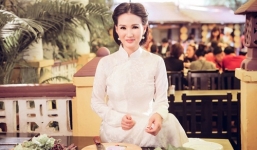 Ngỡ ngàng vẻ đẹp như thiếu nữ Hà Thành của HH Sương Đặng trong xẩm món ngon Hà Nội