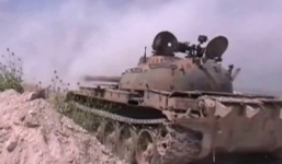 Quân đội Syria lần đầu bắn cháy xe tăng phiến quân