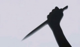 Ngồi ăn cơm, thanh niên bị 2 người lạ mặt đâm tử vong