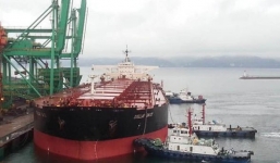 Tàu Hàn Quốc vỡ đôi giữa Đại Tây Dương, 22 thủy thủ mất tích