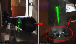 Video: Vật thể bí ẩn khiến đoạn phát tên lửa SpaceX bị cắt đột ngột