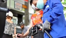 Bộ Tài chính trình đề xuất tăng thuế môi trường với xăng lên 8.000 đồng/lít