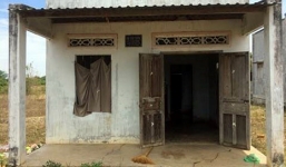 Bé gái giúp việc 14 tuổi bị chủ cưỡng hiếp có thai