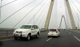 CSGT không phân luồng cho xe nào đi ngược chiều trên cầu Nhật Tân