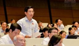 Lỗ hổng nào trong quy trình bổ nhiệm cán bộ từ các vụ việc 'thăng tiến thần tốc'