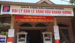 Nam sinh lớp 11 chích điện vào nhân viên bán xăng để trả thù