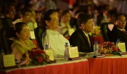 Nguyên Thủ tướng Nguyễn Tấn Dũng dự Khai mạc Festival Đờn ca tài tử