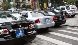 Hà Nội cấm nhận ô tô doanh nghiệp tặng sai quy định