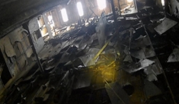 Cảnh hoang tàn bên trong xác phà Sewol sau 3 năm chìm dưới biển