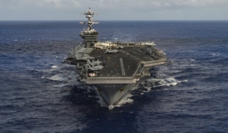 Tàu sân bay khiến Mỹ và Triều Tiên tiến gần nguy cơ xung đột