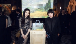 Phạm Băng Băng khoe vóc dáng gợi cảm với đầm xuyên thấu