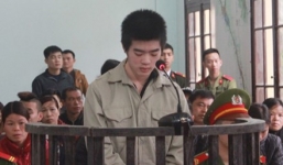 Thanh niên uống rượu thâu đêm rồi gây sự đâm chết người hóng mát ven đường