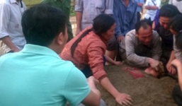 Sét đánh trúng nhà dân, một phụ nữ nguy kịch