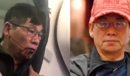 Bác sĩ gốc Việt bị kéo lê trên máy bay hát “Tát nước đầu đình”