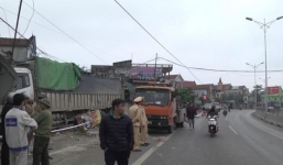 Ô tô mất lái lao vào nhà dân khiến một người thiệt mạng