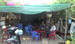 Mất 250 triệu đồng vì bỏ xe đi tìm rắn hổ ngựa