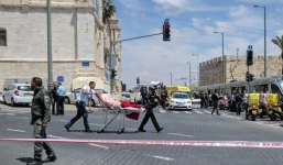 Video: Nữ du khách Anh bất ngờ bị đâm tử vong ở Israel